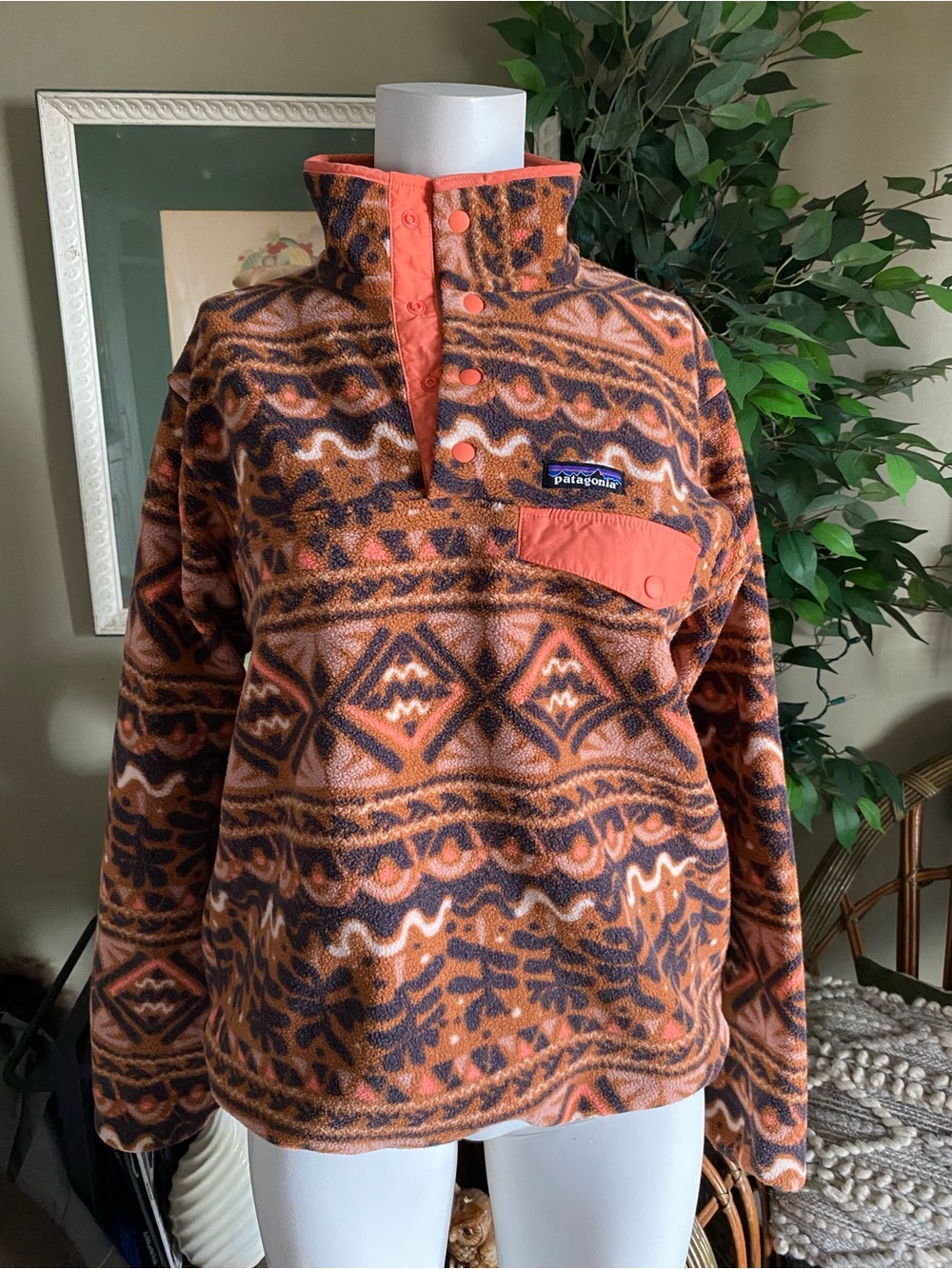 Patagonia Orange and Brown Patterned Fleece Pullover